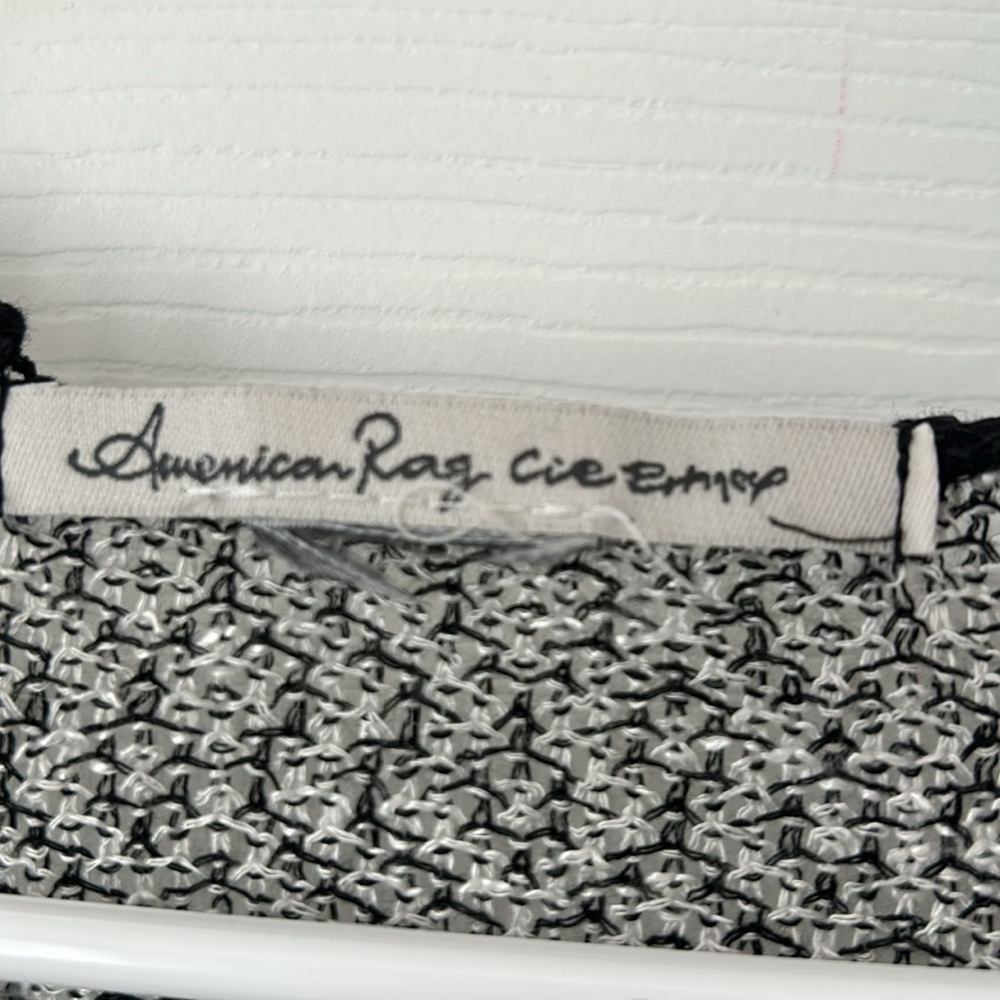 American Rag Topper - Picture 2 of 4